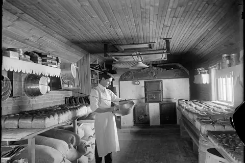 Hunters the Bakers photo 1